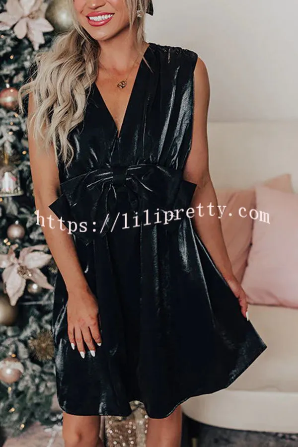 Mesmerizing Sight Satin Bow Design Pocketed Mini Dress
