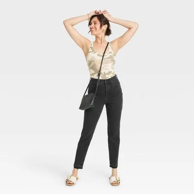 Open Box - Women's High-Rise 9's Slim Jeans - Universal Thread
