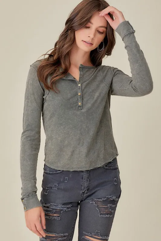 TEEK - Button-Up Front Raw Edge Top