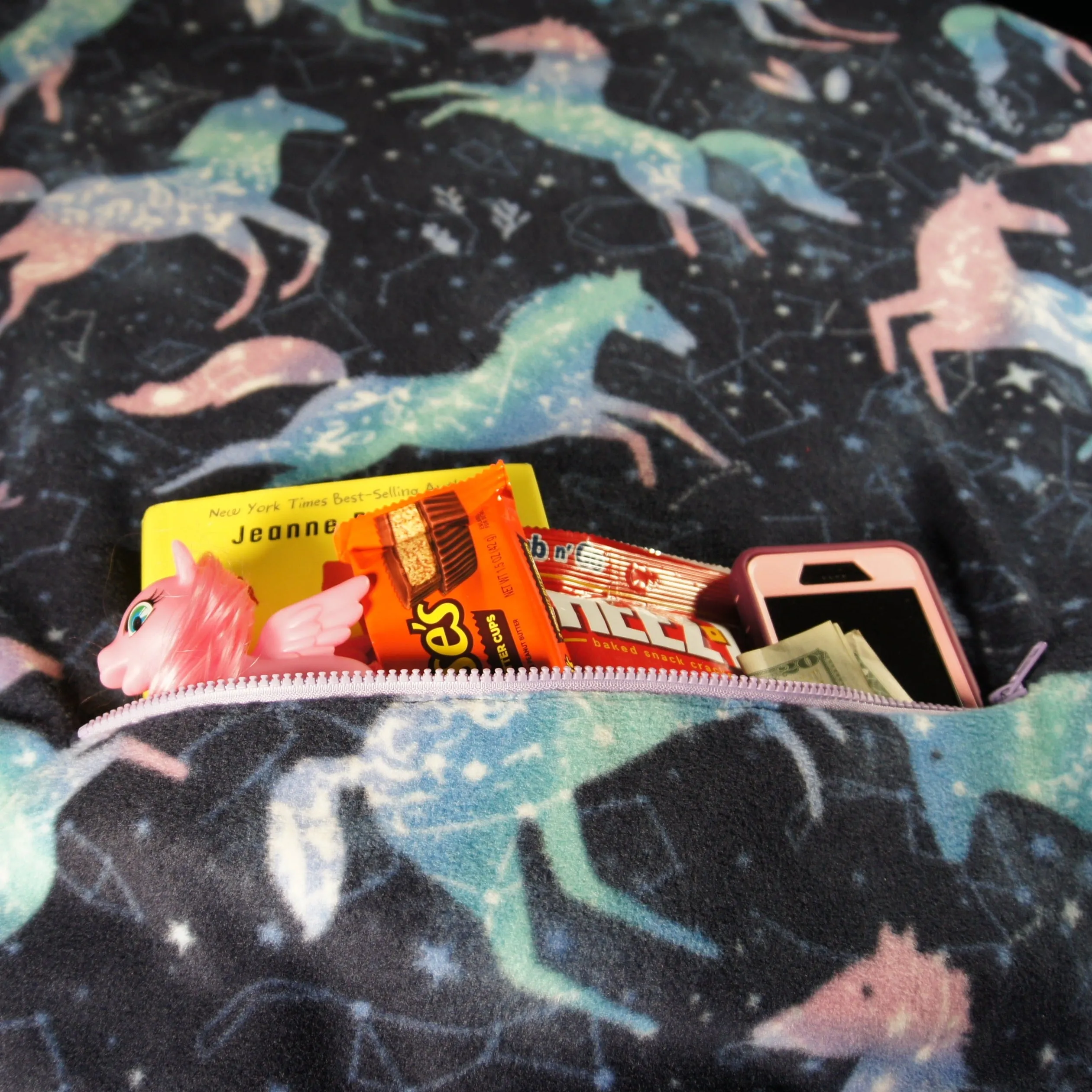 Throws - Road Trip - Medium - Accent - Unicorns