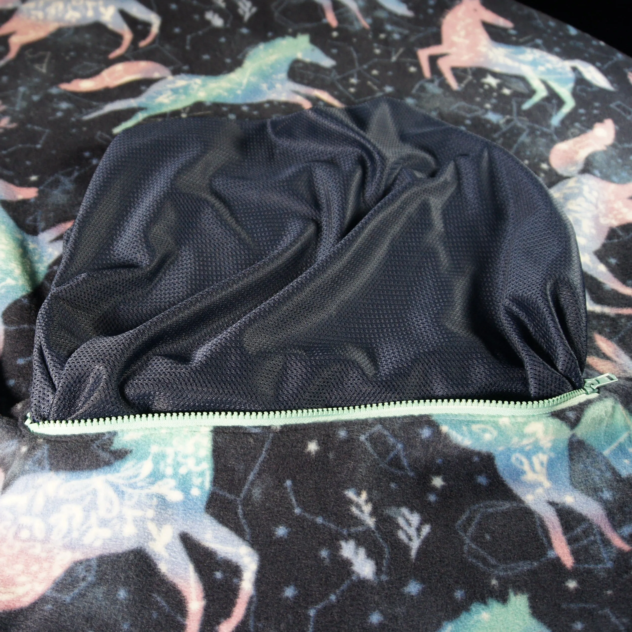 Throws - Road Trip - Medium - Accent - Unicorns