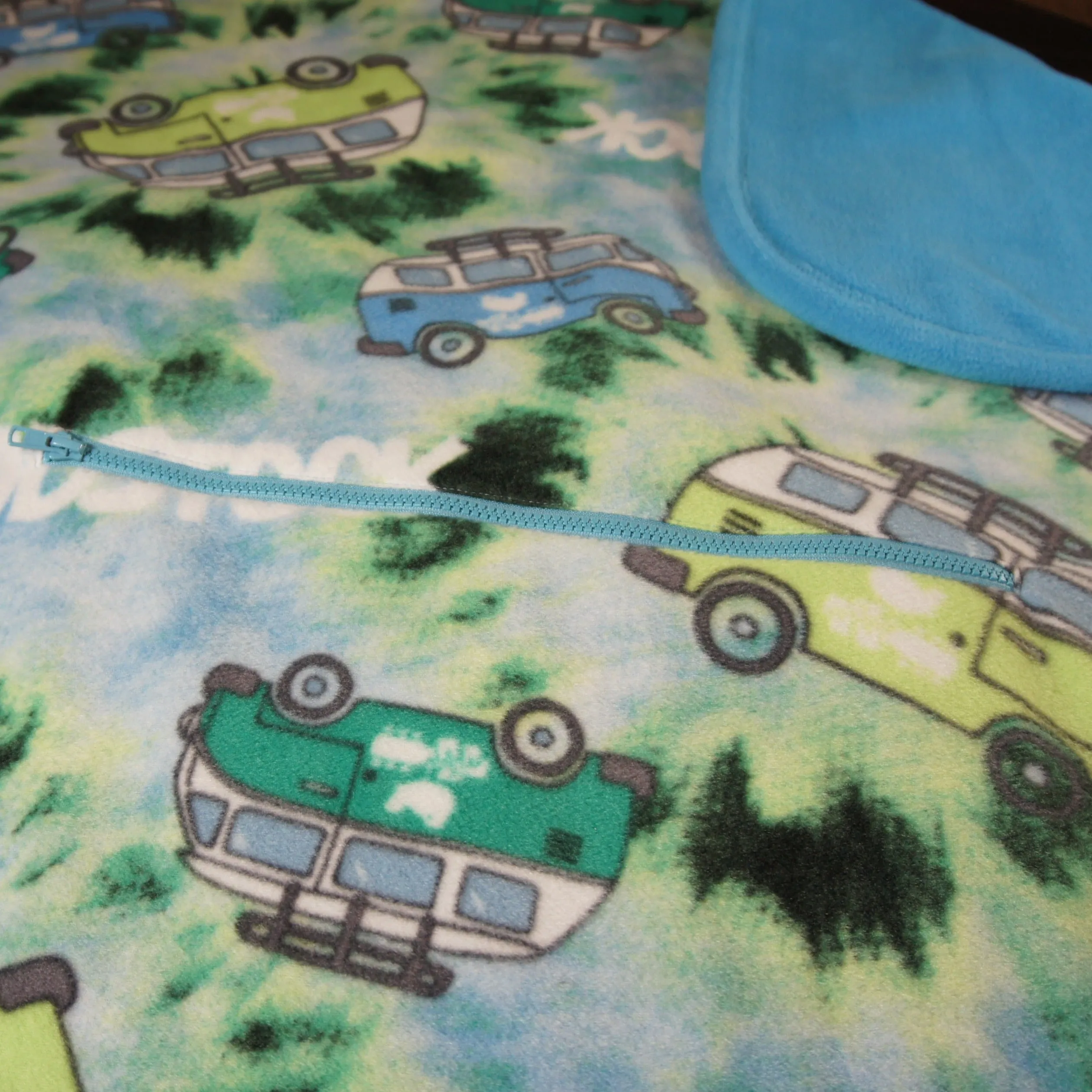 Throws - Road Trip - Medium - Accent - Woodstock