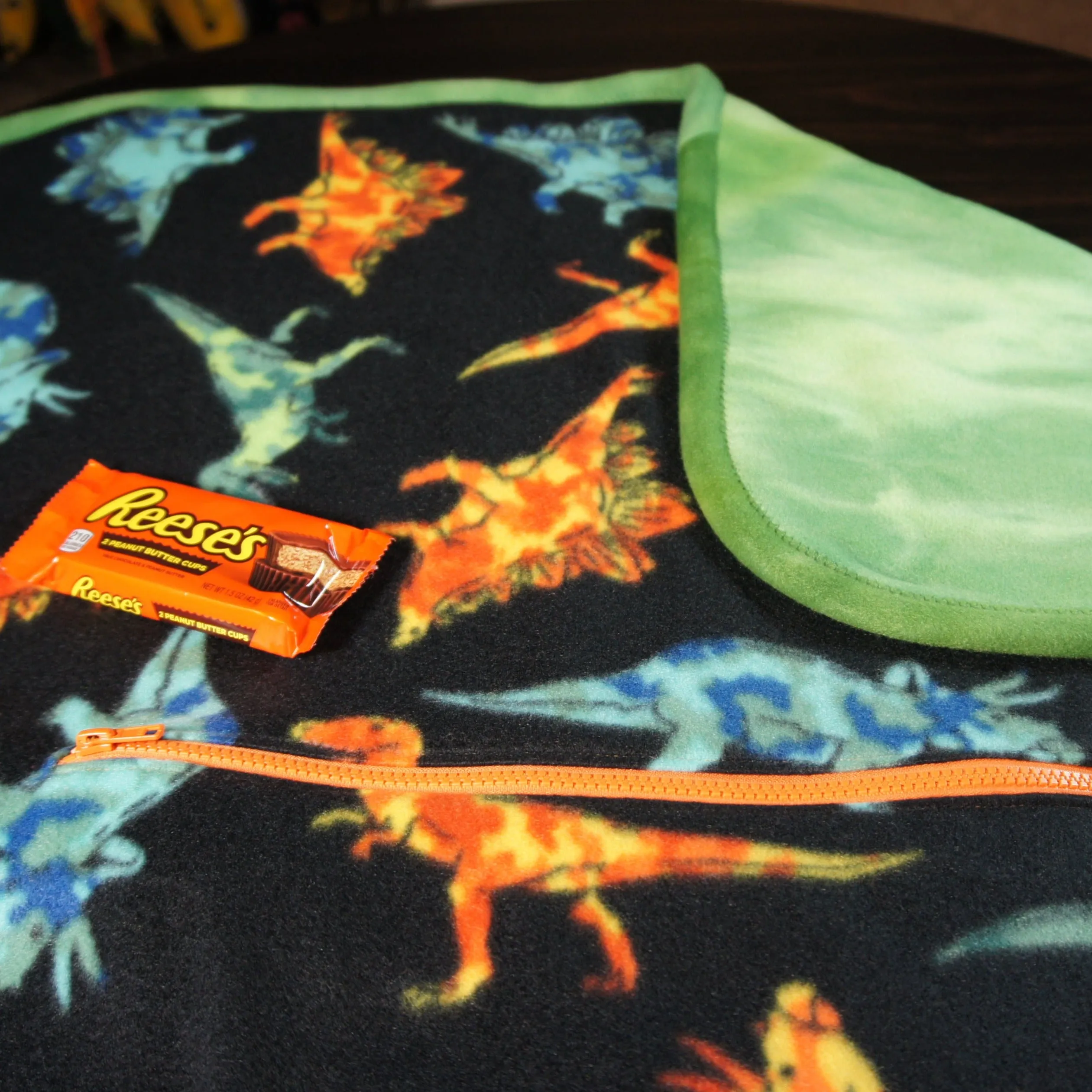 Throws - Road Trip - Small - Accent - Dinosaurs